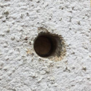 1" 뚫린 구멍